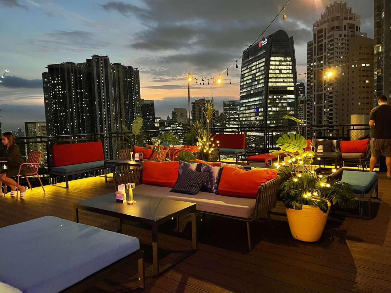 The Residences At Bcct タギッグ エクステリア 写真